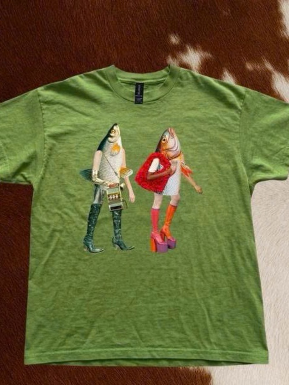 Fish Girl cool graphic tee green cotton Gildan Size S M L